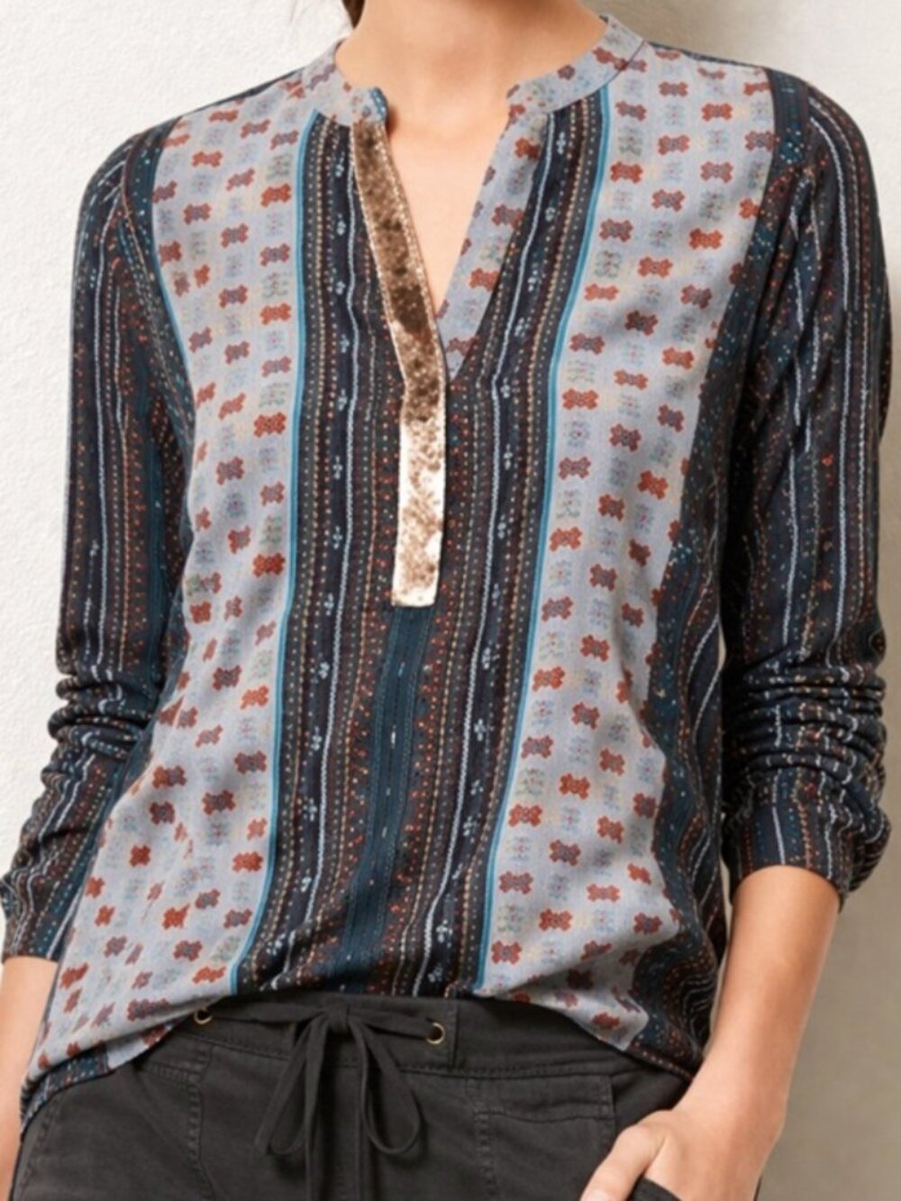 Tiny	 | Anthropologie Devas Aztec Printed Sequin Popover Blouse | Size Small